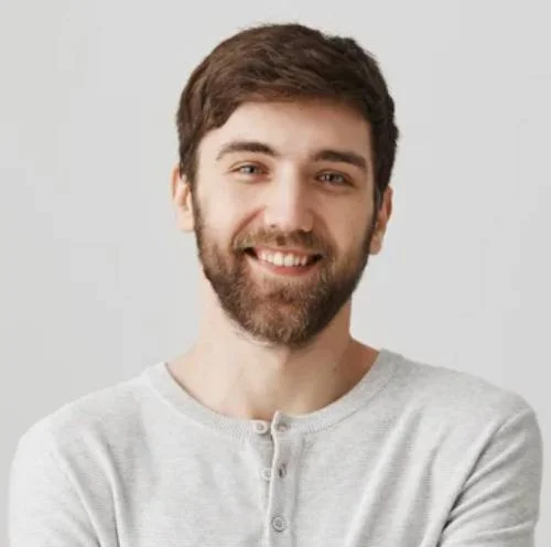 Devin R.